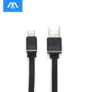 Cable trenzado de nylon al por mayor tres en uno 3 en 1 multifunción 2.4V de carga rápida Cable de datos de sincronización de carga USB para micro USB